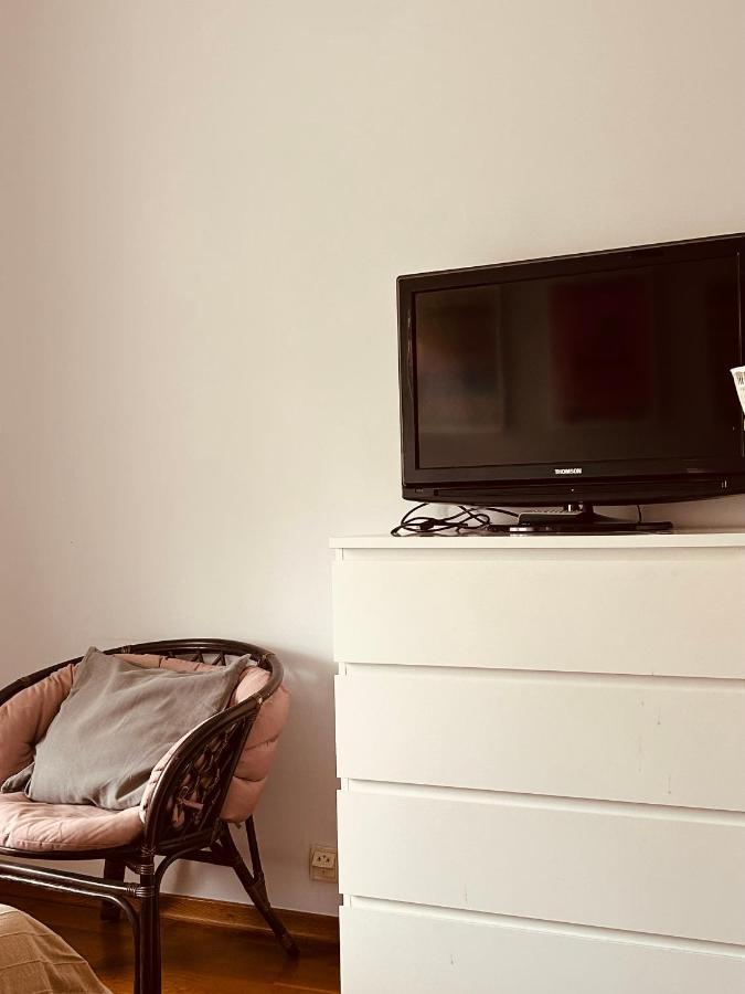 Kr Apartament Cracovia Esterno foto